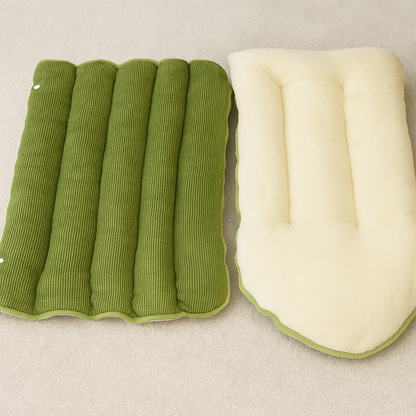 Zoolie® weiches Katzenbett für Hunde und Katzen – Höhle mit herausnehmbarem Kissen und seidigem Material